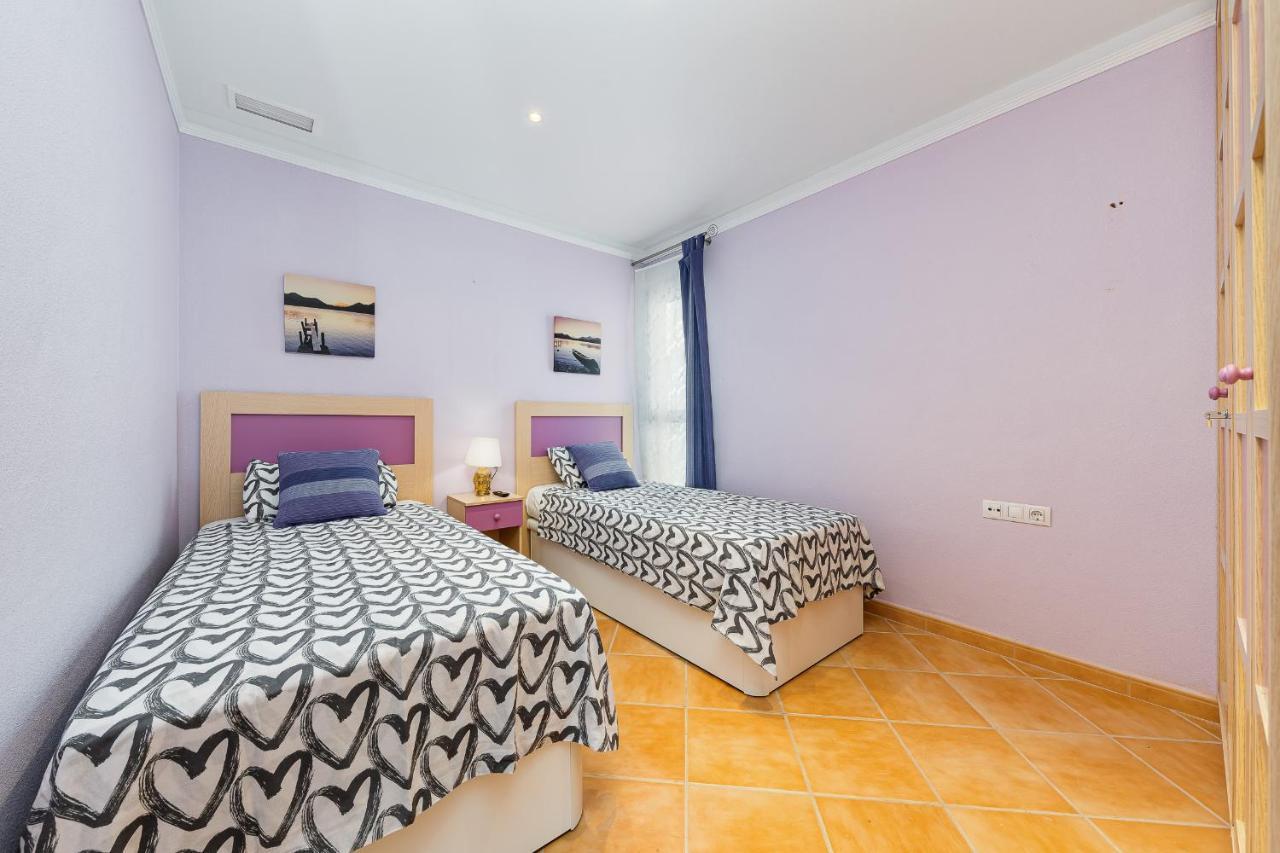 Mediterranean Apart Los Palacios Los Palacios  Экстерьер фото