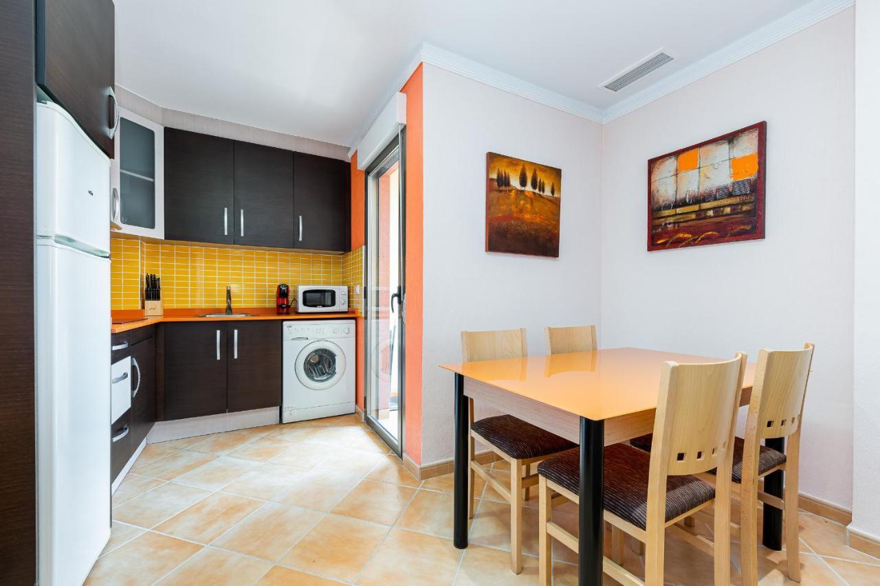Mediterranean Apart Los Palacios Los Palacios  Экстерьер фото